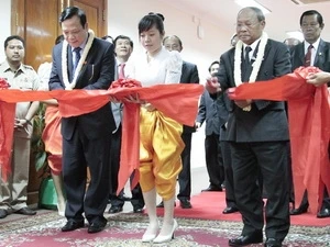 Inauguran proyecto informático del parlamento cambodiano (Fuente: VNA)